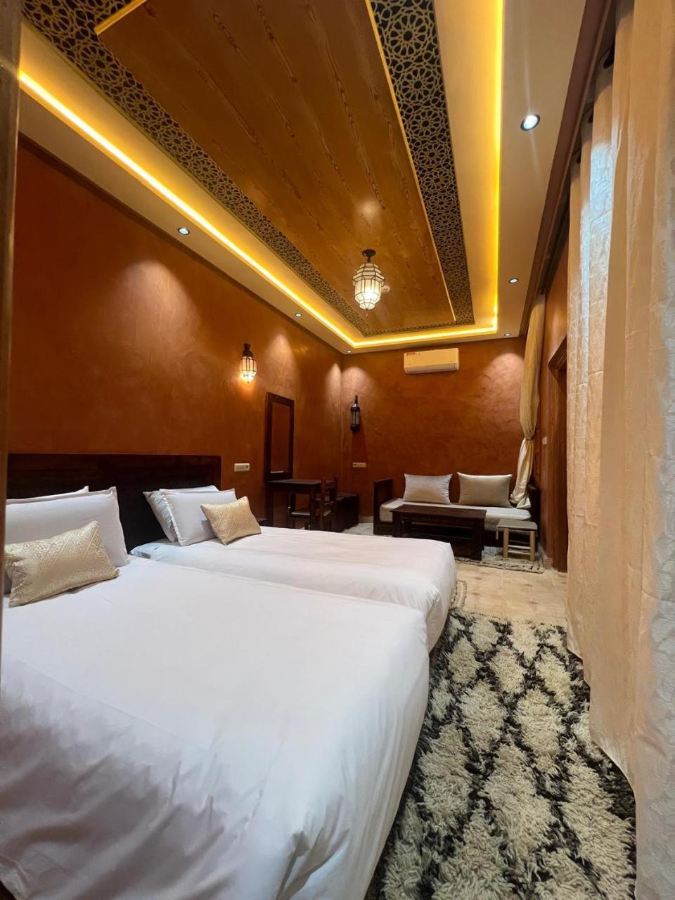Hotel Dar Chams Warzazát Exteriér fotografie