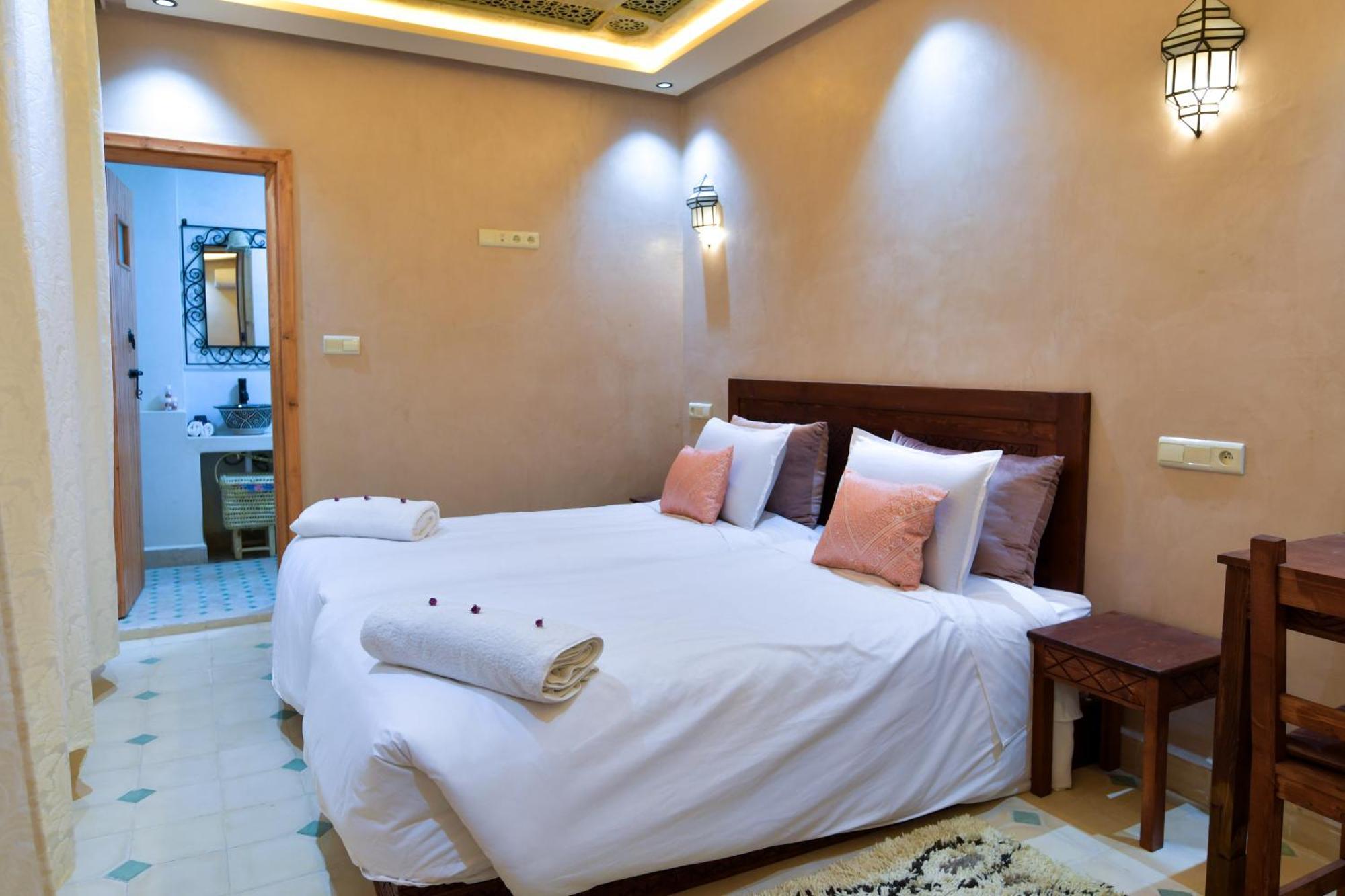 Hotel Dar Chams Warzazát Exteriér fotografie