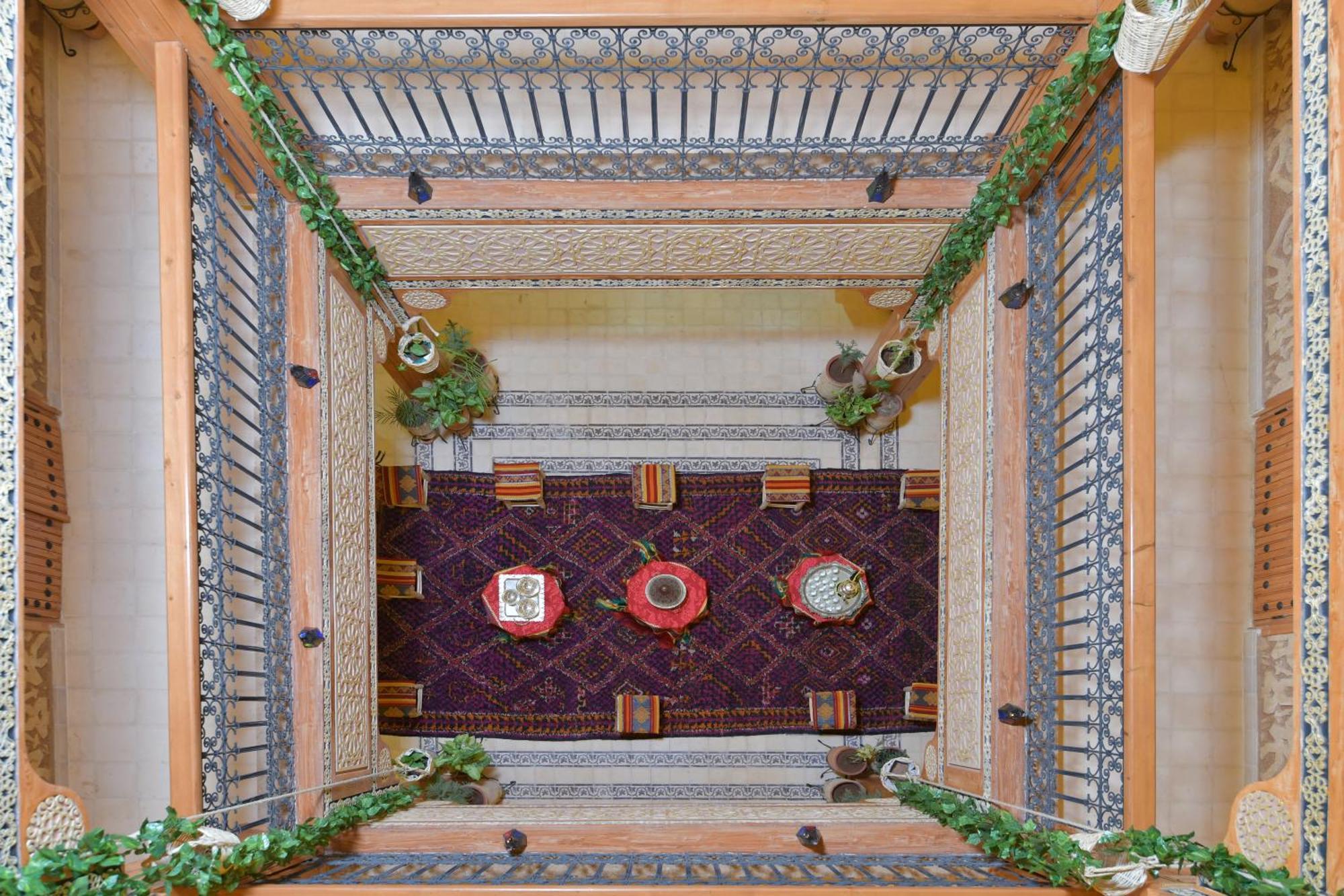 Hotel Dar Chams Warzazát Exteriér fotografie