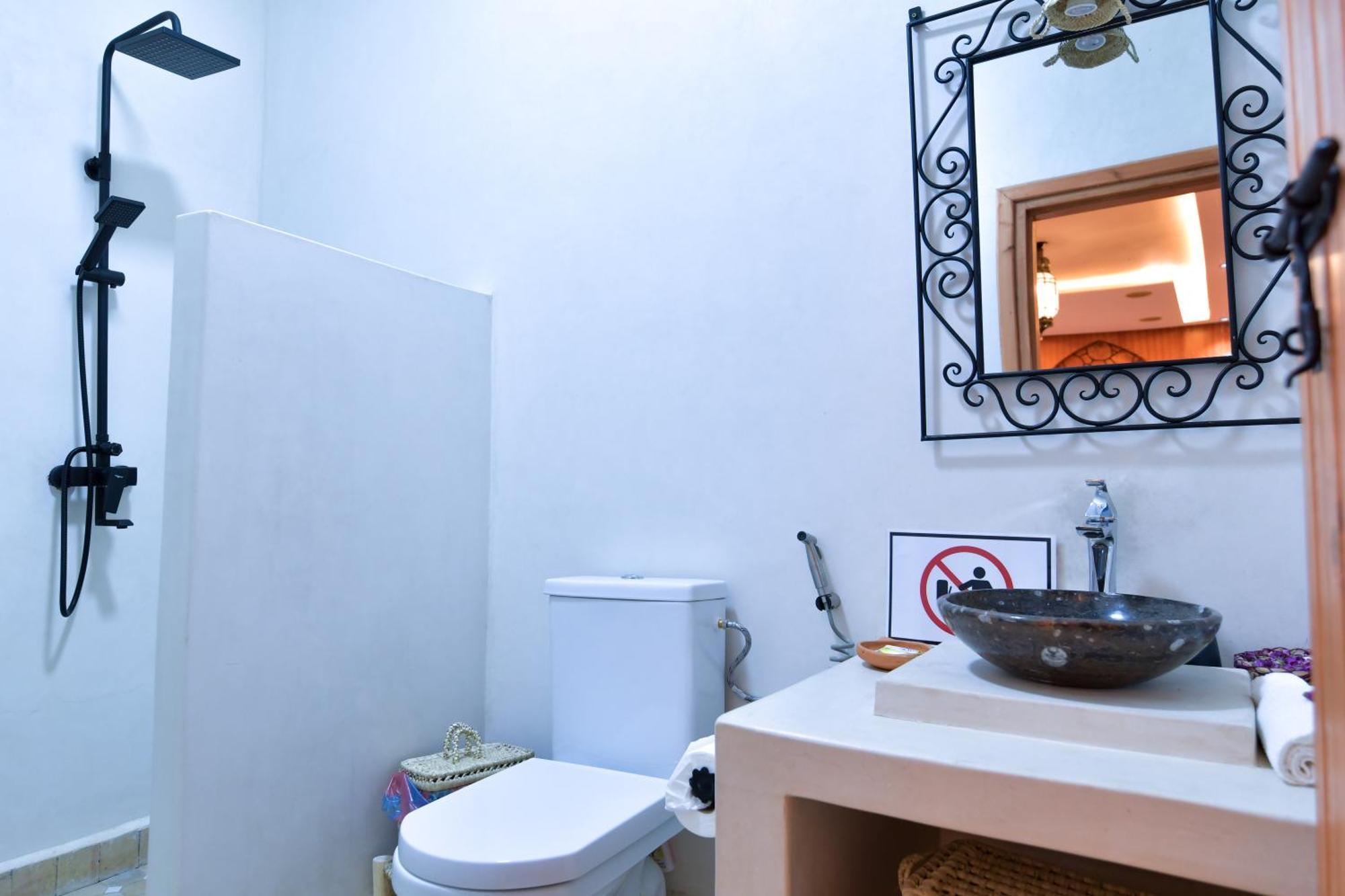 Hotel Dar Chams Warzazát Exteriér fotografie